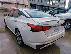 نیسان ئەلتیما